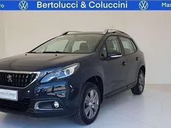 Grigio metallizzato Usata 2019 Peugeot 2008 Active SUV | 10.990 € (Ottimo prezzo)