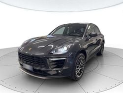 Grigio Usata 2018 Porsche Macan SUV | 36.500 € (Buon prezzo)