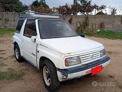 Bianco Usata 1992 Suzuki Vitara SUV | 2900 €