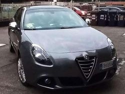 Argento Usata 2015 Alfa Romeo Giulietta Exclusive Tre volumi | 10.300 € (Buon prezzo)