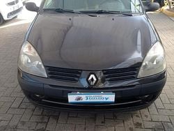 Nero Usata 2006 Renault Clio II Dynamique Due volumi | 2600 € (Buon prezzo)