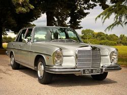Argento Usata 1971 Mercedes 280 SE Tre volumi | 33.000 €