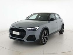 Grigio chronos metallizzato ne Nuova 2025 Audi A1 Ambiente Tre volumi | 30.100 € (Buon prezzo)