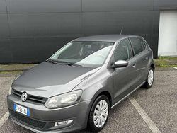 Usata 2012 VW Polo Comfortline Tre volumi | 4500 € (Ottimo prezzo)