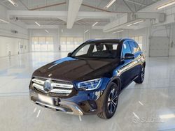 Nero Usata 2021 Mercedes GLC300e Business Tre volumi | 29.800 € (Ottimo prezzo)