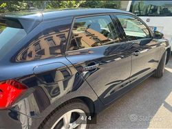 Blu/azzurro Usata 2019 Audi A1 Sportback Admired Due volumi | 16.400 € (Buon prezzo)