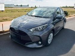 Grigio Usata 2022 Toyota Yaris Due volumi | 11.490 € (Super prezzo)