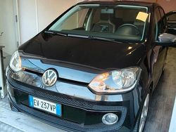Nero Usata 2014 VW up! Due volumi | 5299 € (Buon prezzo)