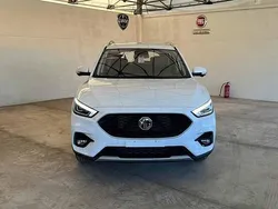 Bianco Usata 2023 MG ZS Luxury Tre volumi | 13.450 € (Ottimo prezzo)