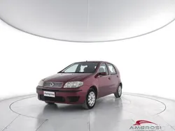 Rosso Usata 2007 Fiat Punto Dynamic Due volumi | 1400 € (Buon prezzo)