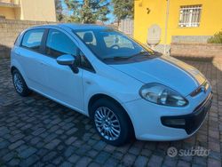 Bianco Usata 2010 Fiat Punto Evo S Due volumi | 4900 € (Buon prezzo)