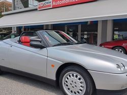 Argento met. Usata 1997 Alfa Romeo Spider Cabrio | 26.000 € (Molto cara)
