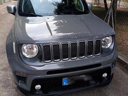 Grigio Usata 2022 Jeep Renegade SUV | 18.450 €