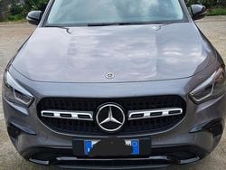 Grigio Usata 2024 Mercedes GLA200 SUV | 41.000 €