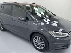 Grigio Usata 2022 VW Touran Highline Monovolume | 23.500 € (Ottimo prezzo)