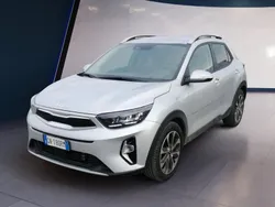 Grigio Usata 2023 Kia Stonic Style SUV | 18.900 € (Buon prezzo)