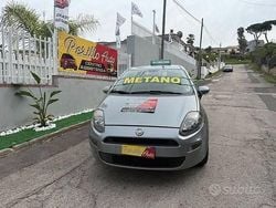Grigio Usata 2012 Fiat Punto Easy Tre volumi | 2800 € (Buon prezzo)
