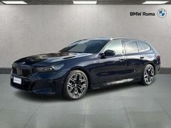 Carbon black metallic Usata 2024 BMW 520 M Sport Station wagon | 61.590 € (Ottimo prezzo)