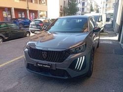 Grigio Usata 2023 Peugeot 2008 Active SUV | 16.900 € (Buon prezzo)