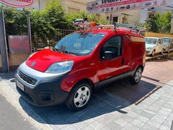 Rosso Usata 2016 Fiat Fiorino Monovolume | 6700 € (Buon prezzo)