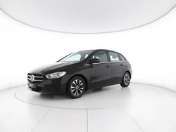 Nero Usata 2022 Mercedes B180 Sport Monovolume | 26.100 € (Buon prezzo)