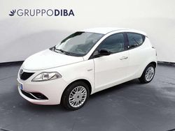 Bianco Usata 2016 Lancia Ypsilon Platinum Due volumi | 8100 € (Buon prezzo)
