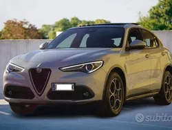 Argento metallizzato Usata 2022 Alfa Romeo Stelvio Ti SUV | 37.990 € (Buon prezzo)