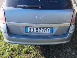 Argento Usata 2006 Opel Astra Club Station wagon | 1200 € (Ottimo prezzo)