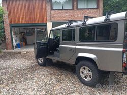 Grigio Usata 2011 Land Rover Defender SUV | 42.000 €