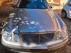 Grigio Usata 2007 Mercedes E280 Tre volumi | 8000 €