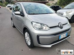Grigio Usata 2023 VW up! Move Due volumi | 13.900 € (Buon prezzo)