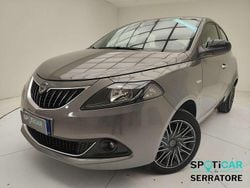 Grigio Usata 2022 Lancia Ypsilon Gold Due volumi | 12.486 € (Buon prezzo)