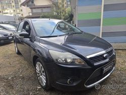 Nero Usata 2009 Ford Focus Tre volumi | 1990 € (Ottimo prezzo)