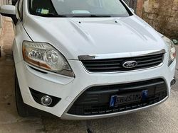 Usata 2013 Ford Kuga SUV | 9500 € (Cara)