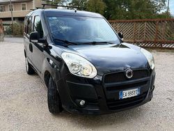 Nero Usata 2010 Fiat Doblò Monovolume | 4300 € (Buon prezzo)