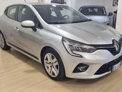 Grigio Usata 2022 Renault Clio V Zen Tre volumi | 10.700 € (Ottimo prezzo)