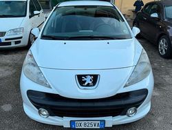 Bianco Usata 2009 Peugeot 207 Tre volumi | 2990 € (Cara)