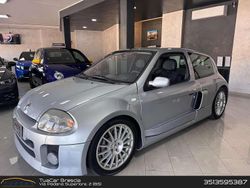 Argento Usata 2002 Renault Clio II Tre volumi | 68.900 €