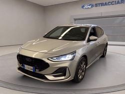 Argento metallizzato Usata 2022 Ford Focus ST-Line X Tre volumi | 19.900 € (Cara)