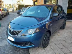 Blu/azzurro Usata 2022 Lancia Ypsilon Gold Due volumi | 12.500 € (Buon prezzo)