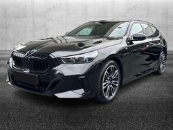 Nero Usata 2024 BMW 520 M Sport Station wagon | 56.950 € (Molto cara)