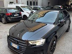 Nero Usata 2020 Audi A3 Business Tre volumi | 17.800 € (Ottimo prezzo)