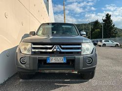 Grigio Usata 2007 Mitsubishi Pajero SUV | 10.250 € (Cara)