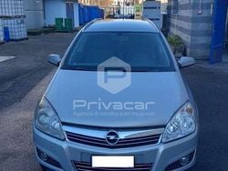 Grigio Usata 2007 Opel Astra Cosmo Station wagon | 1990 € (Buon prezzo)