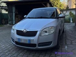 Argento Usata 2008 Skoda Fabia Style Tre volumi | 3100 € (Buon prezzo)