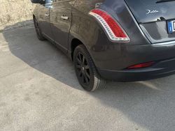 Usata 2009 Lancia Delta Due volumi | 3500 € (Buon prezzo)