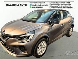 Grigio(met.) Usata 2022 Renault Captur Equilibre SUV | 15.950 € (Buon prezzo)