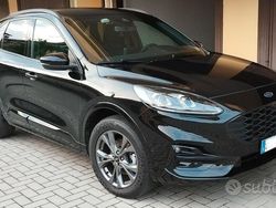 Nero Usata 2022 Ford Kuga ST-Line SUV | 23.500 € (Buon prezzo)