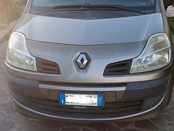 Grigio Usata 2010 Renault Modus Expression Monovolume | 1500 € (Buon prezzo)