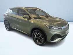 Verde metallizzato Usata 2024 BYD Atto 3 Comfort SUV | 28.200 € (Buon prezzo)